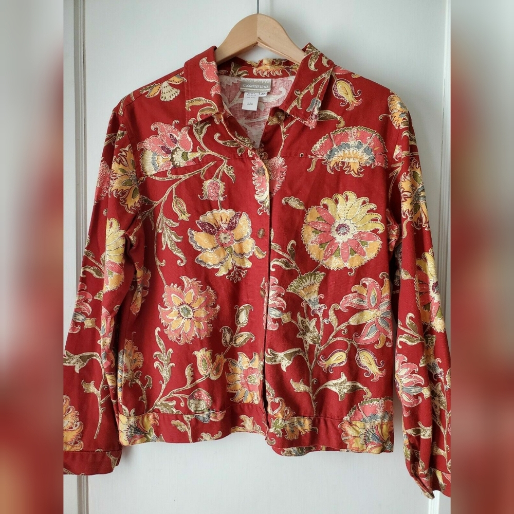 Buttoned Floral Jacket